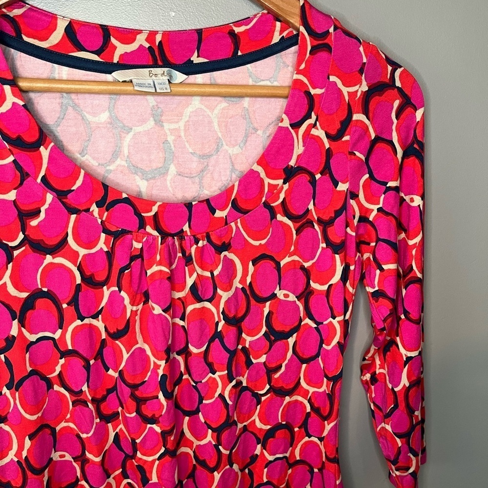 Boden Geometric Print Jersey Dress - Picture 5 of 11